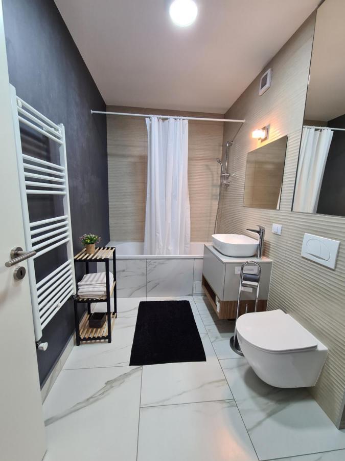 Studio Red Apartment Brașov Exterior foto